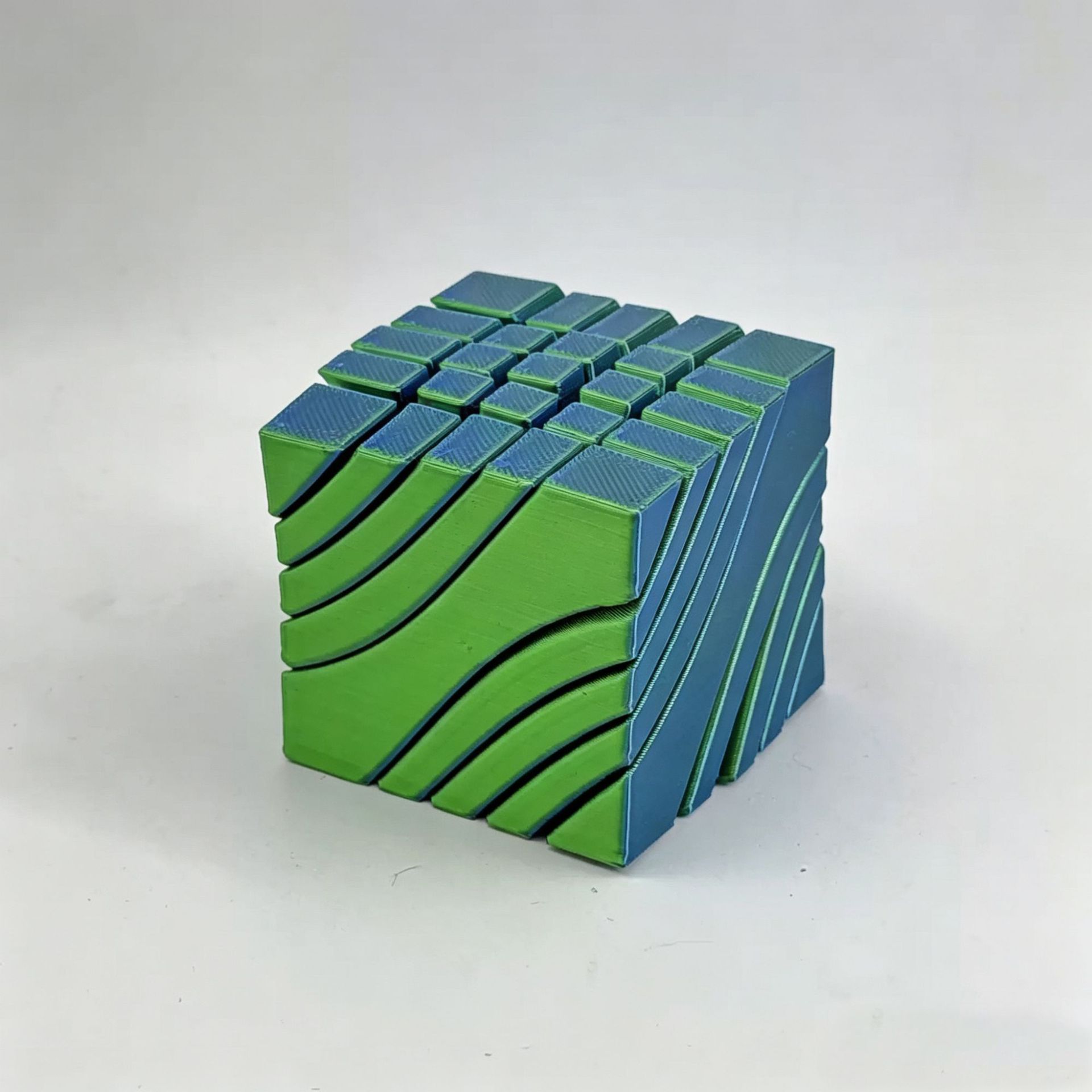 3D Printed Liquid Flow Rubik's - 3D Printing Gears recension och pris