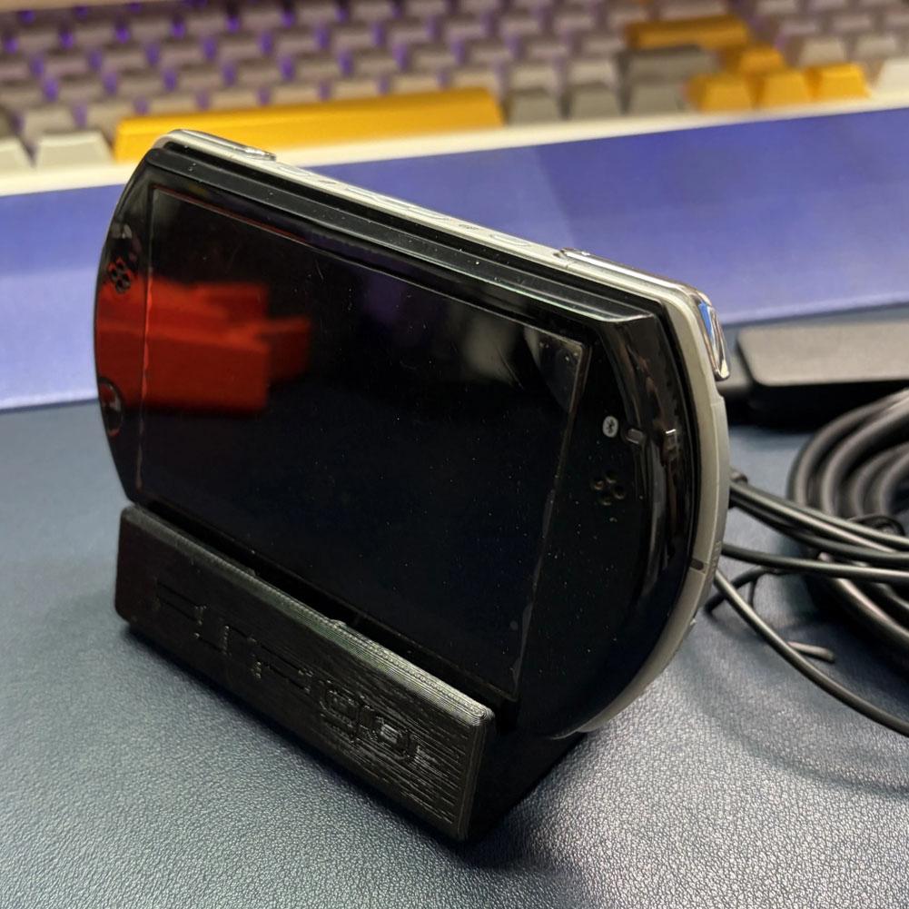 3D Printed Dock For PSP Go - C - 3D Printing Output recension och pris